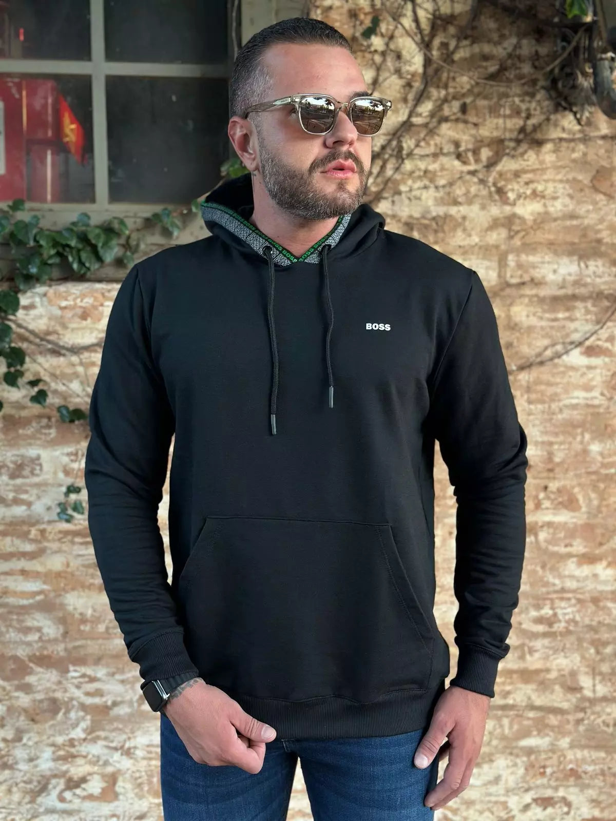 Blusa Moletom Boss Monocromático Preto em Algodão com Capuz