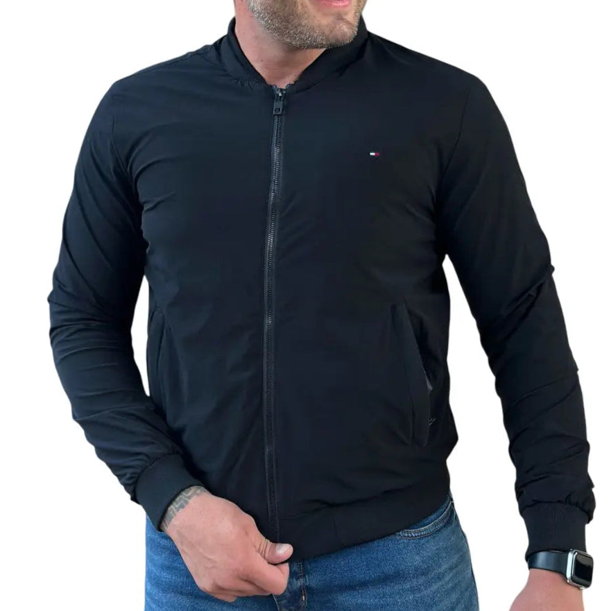 Jaqueta T. Hilfiger Monocromático Preto com Zíper em Poliéster e Elastano